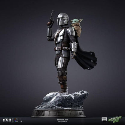 PRE-ORDER - The Mandalorian & Grogu – The Mandalorian and Grogu Art Scale 1:10 Statue